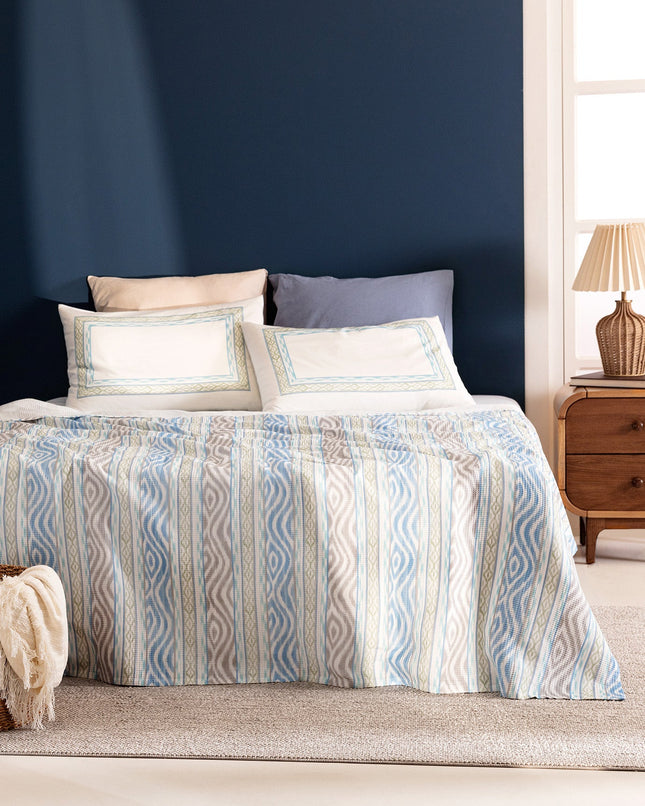 Amaud King Size Karde Printed Coverlet Set Gray Blue