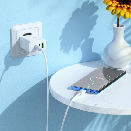 Pure Power 40W Three-Port Fast Charger EU Plug