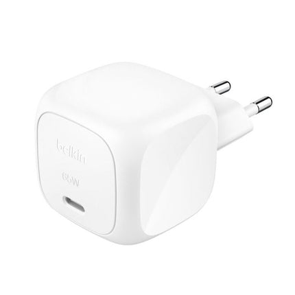 شاحن بيلكن (Belkin) جداري مزدوج بقوة 65 واط بتقنية GaN ومنفذي USB-C، يدعم الشحن السريع للماك بوك، الآيفون، وسامسونج، توزيع ذكي للطاقة (45W+20W) - أبيض