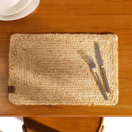 Louvre American Service Set in Natural Finish