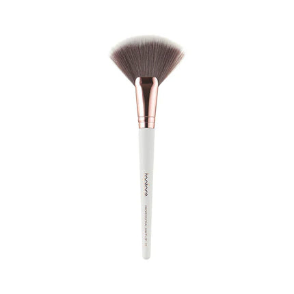 Topface Fan Brush 22 for Highlighting & Contouring