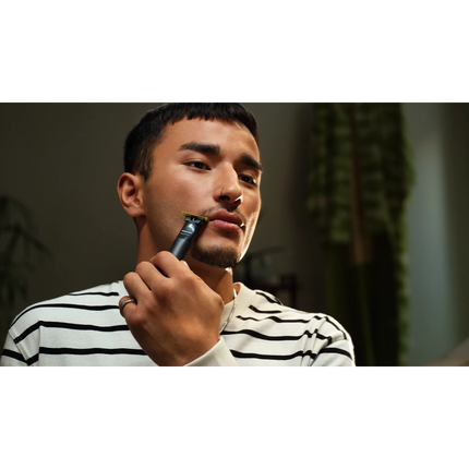 ماكينة حلاقة فيليبس ون بليد QP1624/10 الكهربائية الهجينة للوجه والجسم