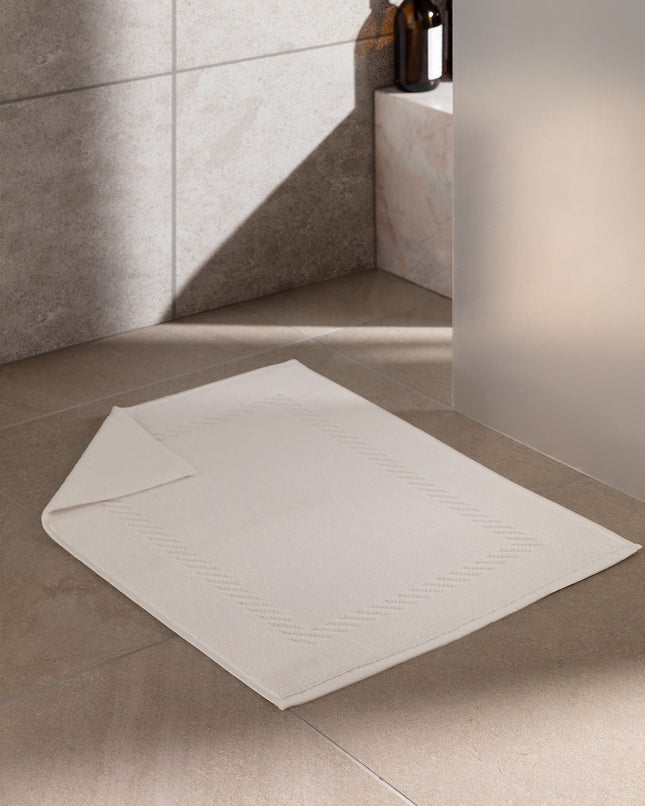 Ryella Armure White Foot Towel Hotel Collection