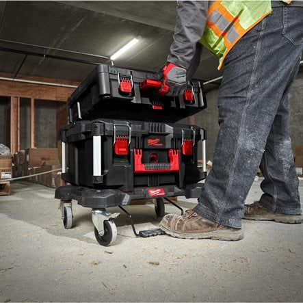 قاعدة نقل مسطحة ميلواكي (Milwaukee) لنظام PACKOUT - حمولة 227 كجم قاعدة نقل مسطحة ميلواكي (Milwaukee) لنظام PACKOUT - حمولة 227 كجم