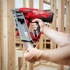 Milwaukee 34° D-Head 63 mm Nails with RS (4000 pcs)
