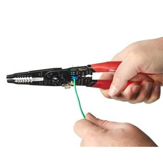 Milwaukee Multi-Purpose Wire Stripper and Crimper Milwaukee Multi-Purpose Wire Stripper and Crimper