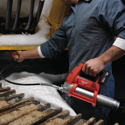 Milwaukee M18™ 18V Cordless Grease Gun
