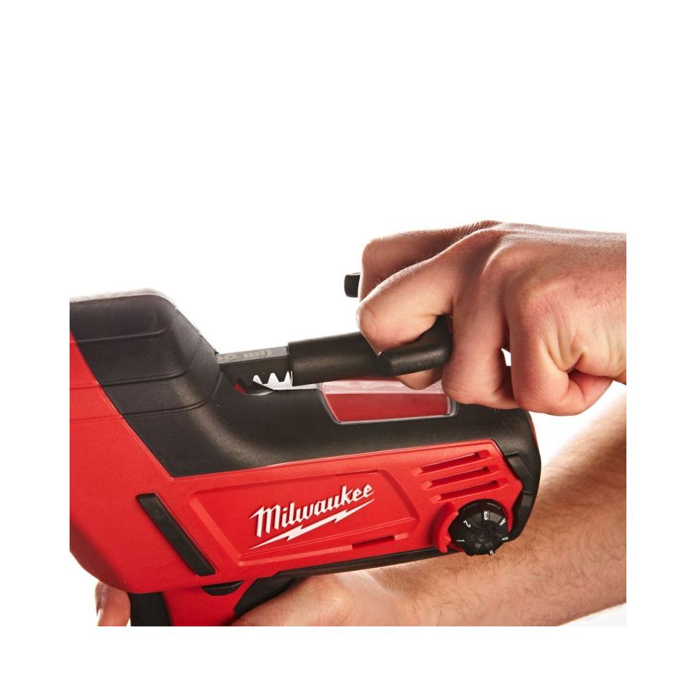 فرد سيليكون شحن 18 فولت مع بطاريه 2 امبير وشاحن سعة 600 مم Milwaukee C18 PCG/600T-201B فرد سيليكون شحن 18 فولت مع بطاريه 2 امبير وشاحن سعة 600 مم Milwaukee C18 PCG/600T-201B