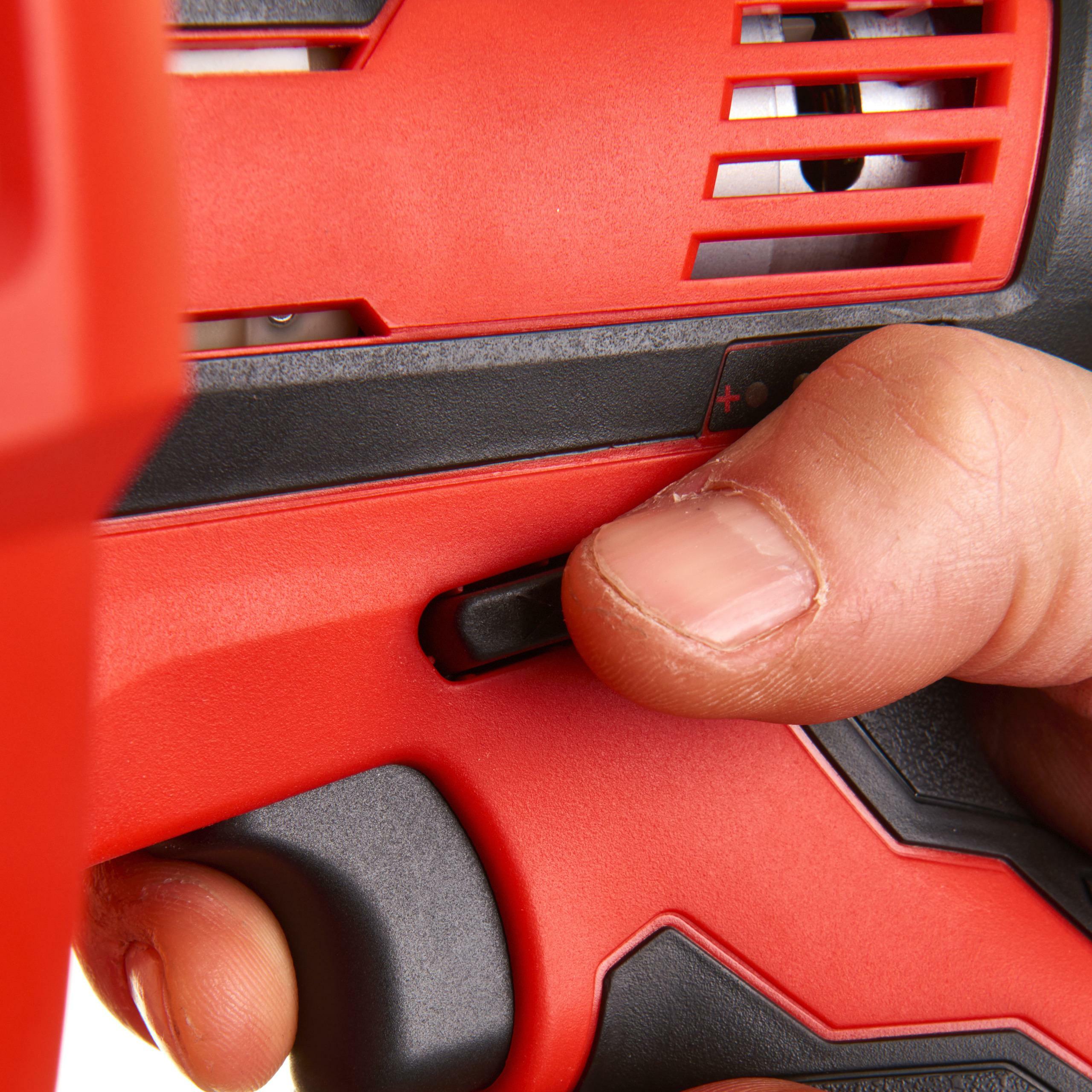 Milwaukee M12™ Sub Compact Drain Cleaner Milwaukee M12™ Sub Compact Drain Cleaner