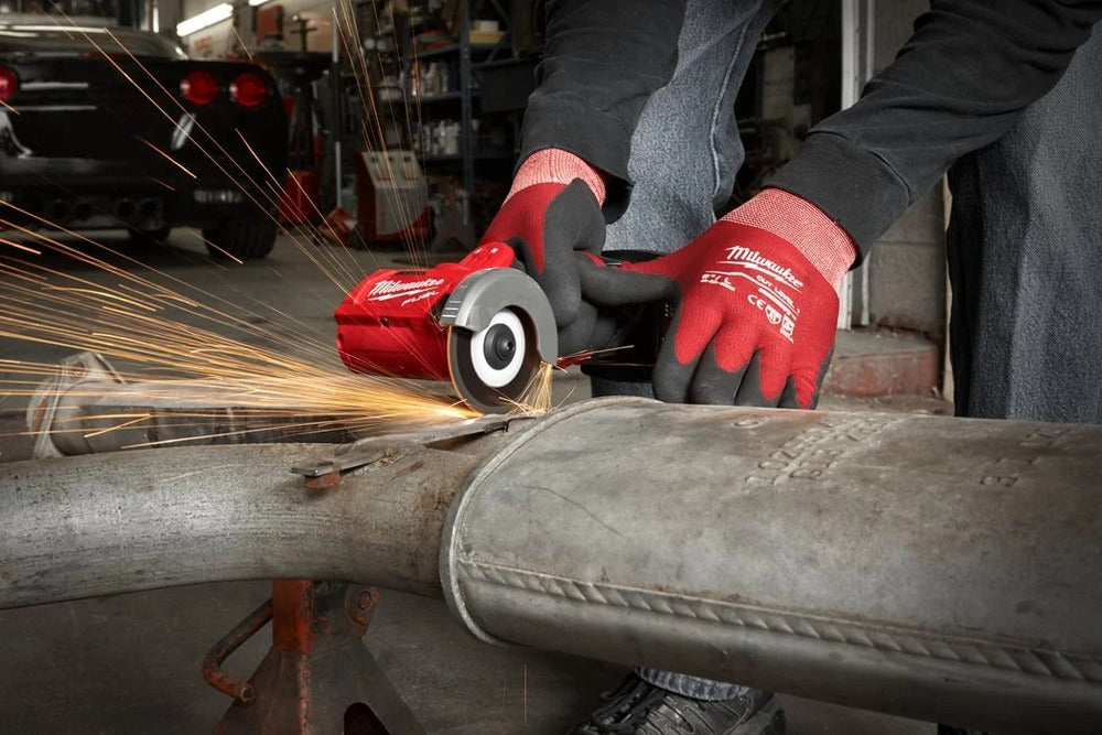 Milwaukee M12™ FUEL™ 3 Milwaukee M12™ FUEL™ 3
