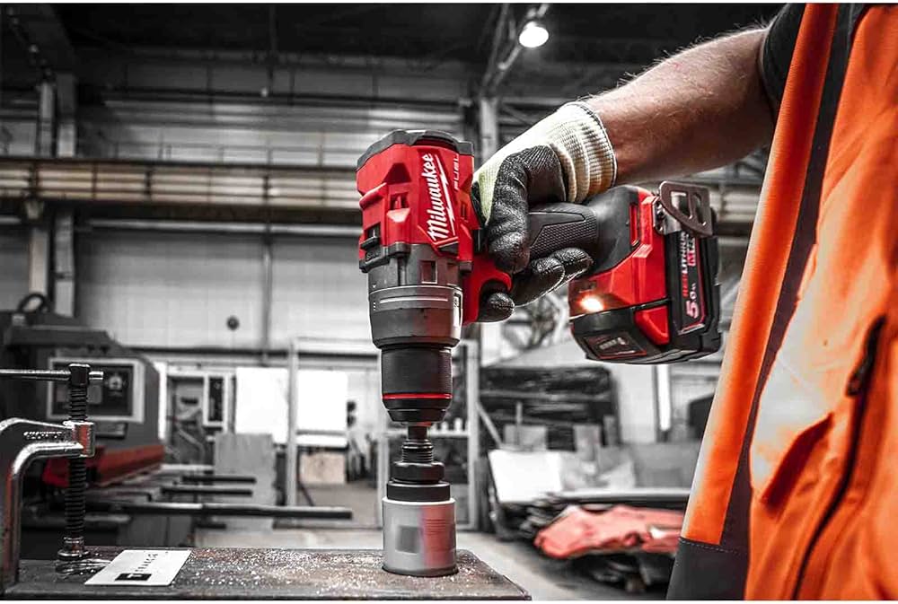 Milwaukee M18™ FUEL™ Percussion Drill Milwaukee M18™ FUEL™ Percussion Drill
