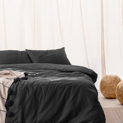 Adrien Striped Duvet Cover Set – Black Contemporary Bedding