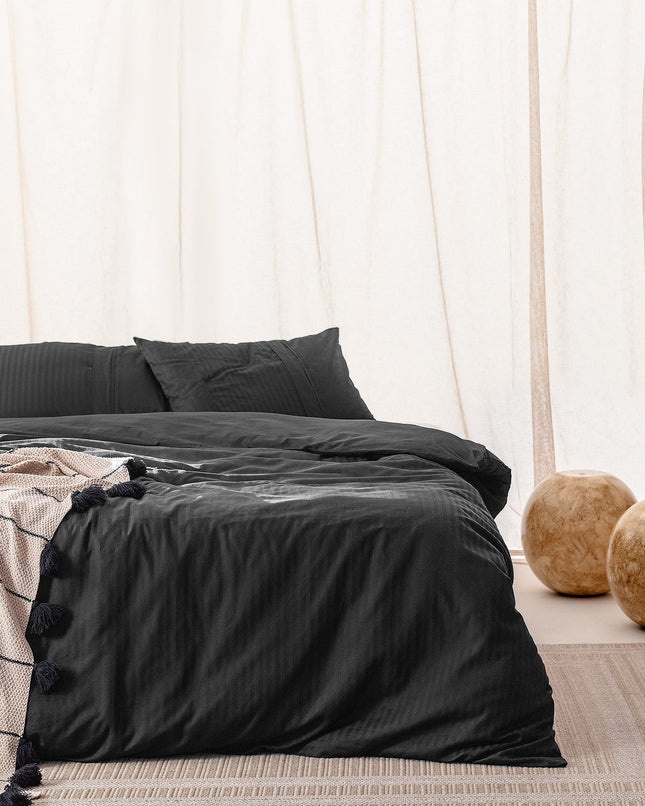 Adrien Striped Duvet Cover Set – Black Contemporary Bedding
