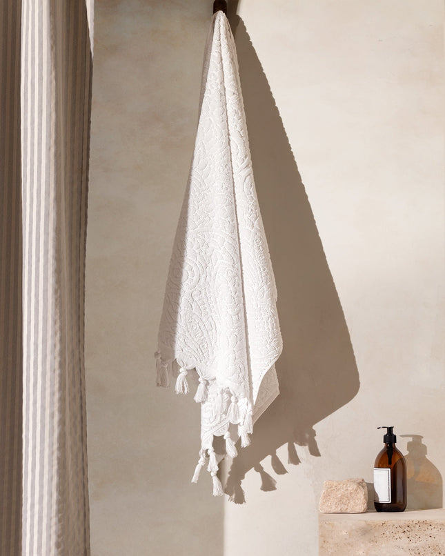 Bernay 100% Cotton Bath Towel White - Soft & Luxurious