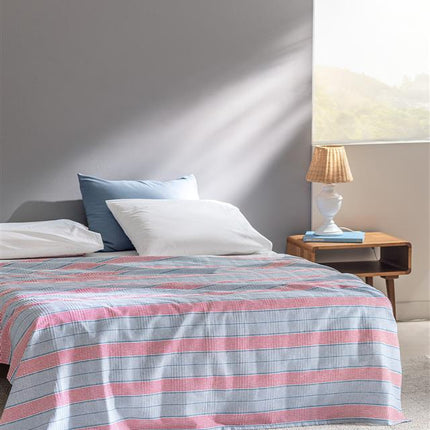 Marc Double Ecocell Printed Coverlet Blue/Red