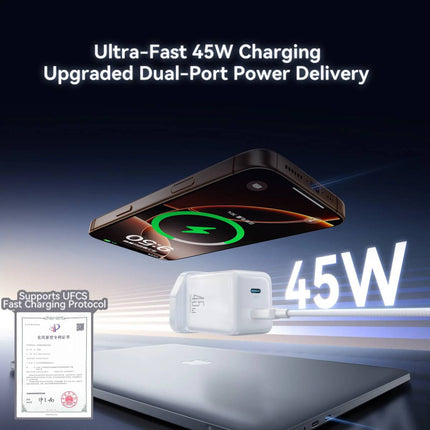 رأس شاحن جداري جوي رووم (Joyroom) موديل JR-TCL05 - قوة 45 واط GaN - منفذين تايب سي (Type-C) - كفالة 18 شهراً - لون أبيض