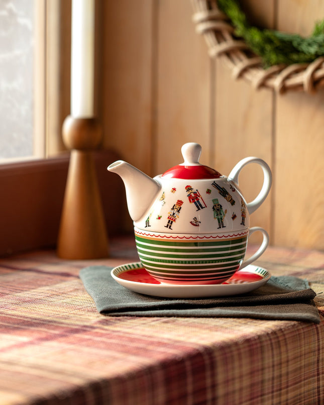 Doux Colorful Teapot – Vibrant Tea Brewing Design