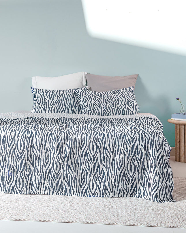 Saber King Size Navy Printed Coverlet Set