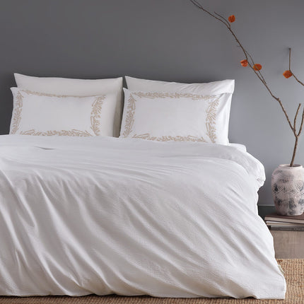 Linda Double Embroidered Seersucker Duvet Cover Set