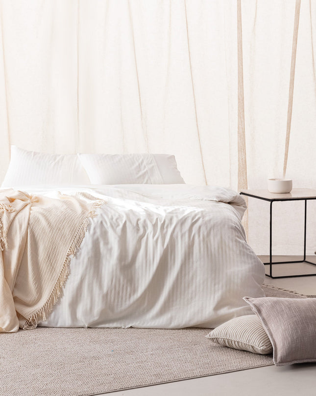 Adrien Ecru King Size Ribbed Duvet Cover Set