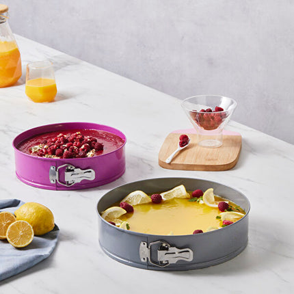 Karaca Waterper 2-Piece Cake Mold Set Gray Fuchsia