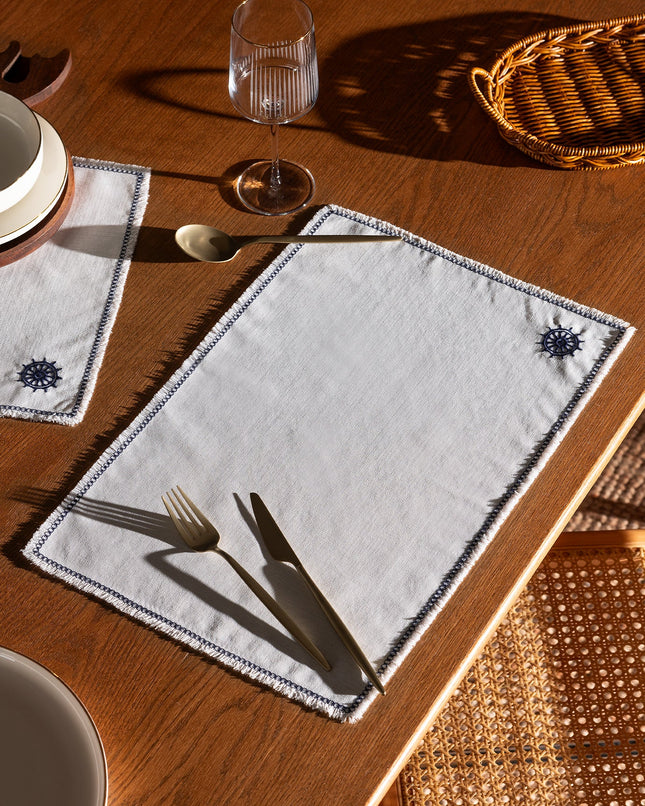 Boussole White Placemats 2-Piece Set - Modern Table