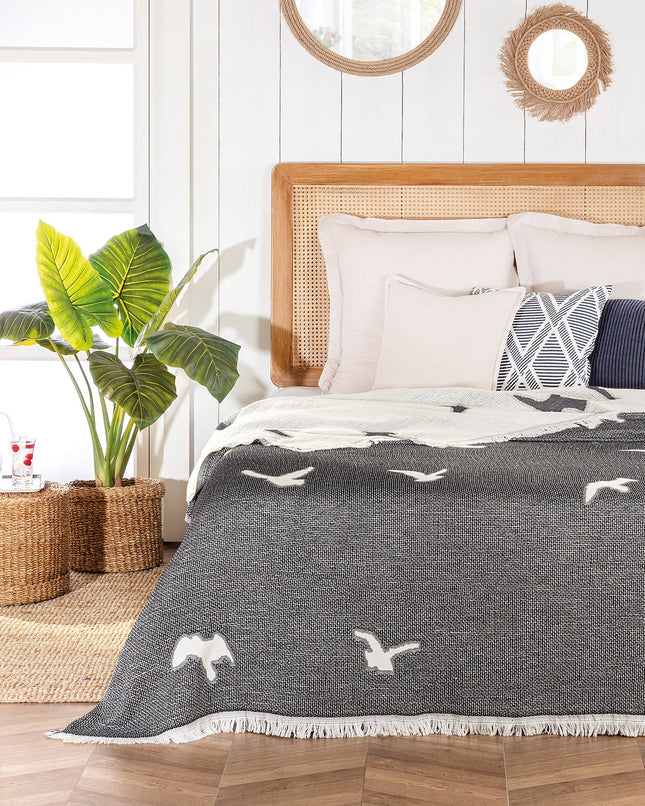 Jules Double-Size Bedspread in Anthracite Grey