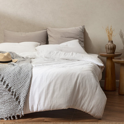 Marla Muslin Fitted King Duvet Cover Set White
