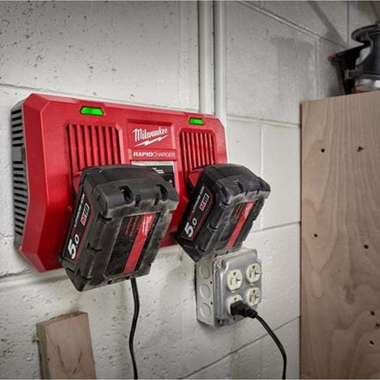 Milwaukee M18 DFC M18 Dual Bay Simultaneous Rapid Charger