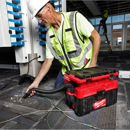 Milwaukee M18 FPOVCL M18 FUEL PACKOUT Wet/Dry Vacuum L Class