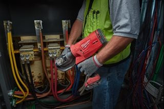 مكبس كابلات هيدروليكي ميلواكي (Milwaukee) بقوة 109 كيلو نيوتن - موديل M18 HCCT109/42