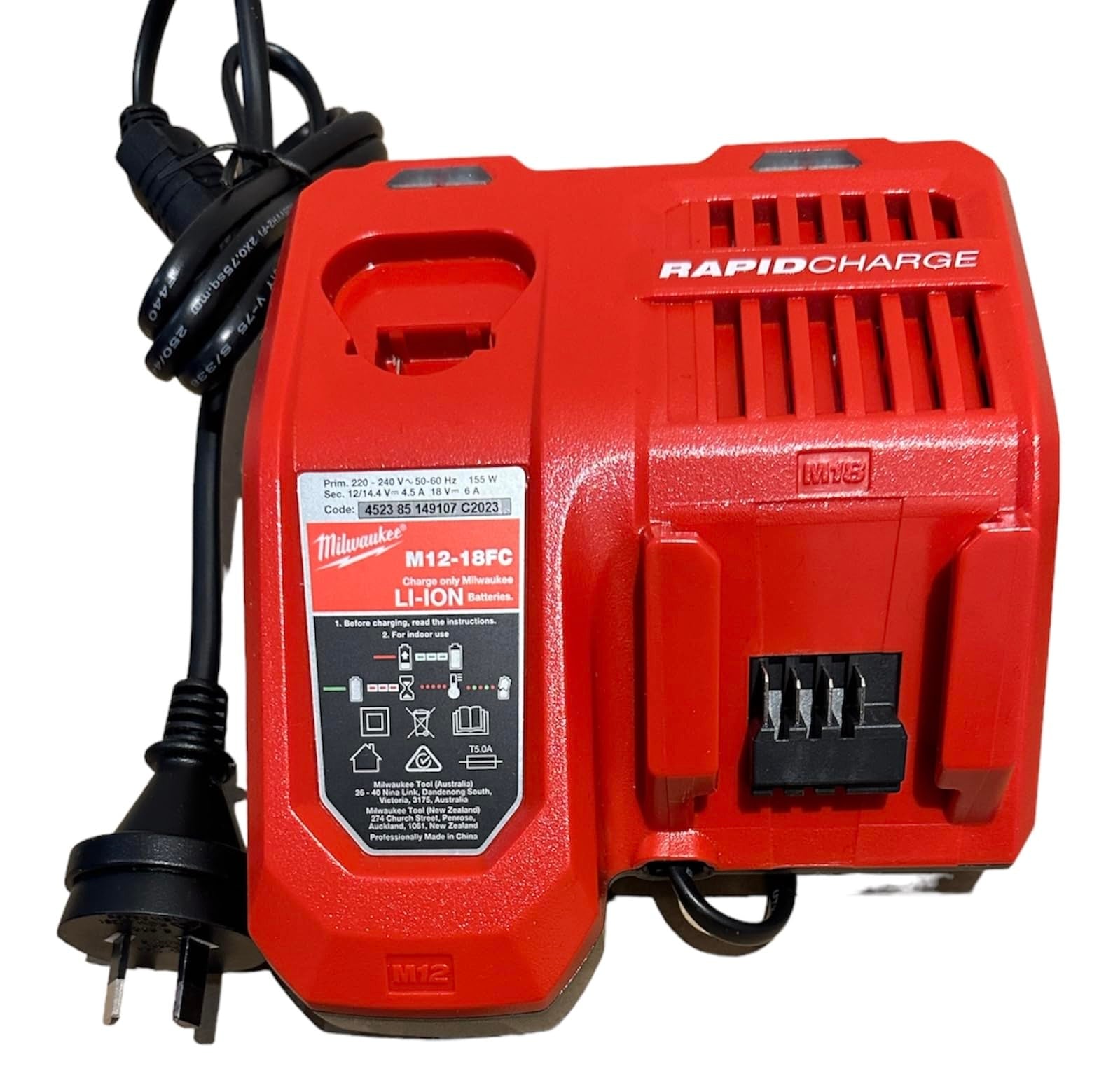 شاحن Milwaukee M12™ - M18™ السريع شاحن Milwaukee M12™ - M18™ السريع
