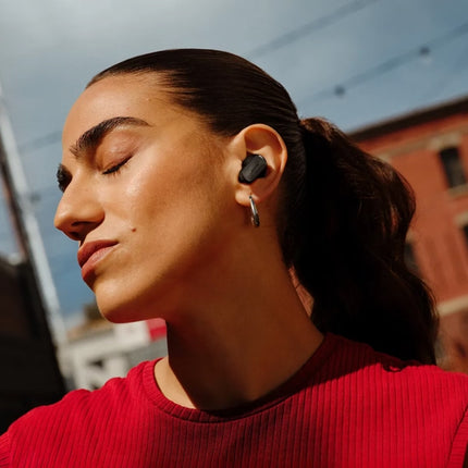 سماعات بوز (Bose) كوايت كومفورت الترا اللاسلكية - تجربة صوتية غامرة مع تقنية إلغاء الضجيج الأفضل عالمياً