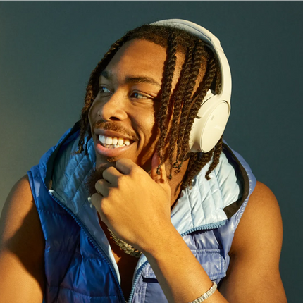 سماعات بوز (Bose) كوايت كومفورت اللاسلكية - تقنية إلغاء الضجيج الأسطورية وصوت فائق النقاء