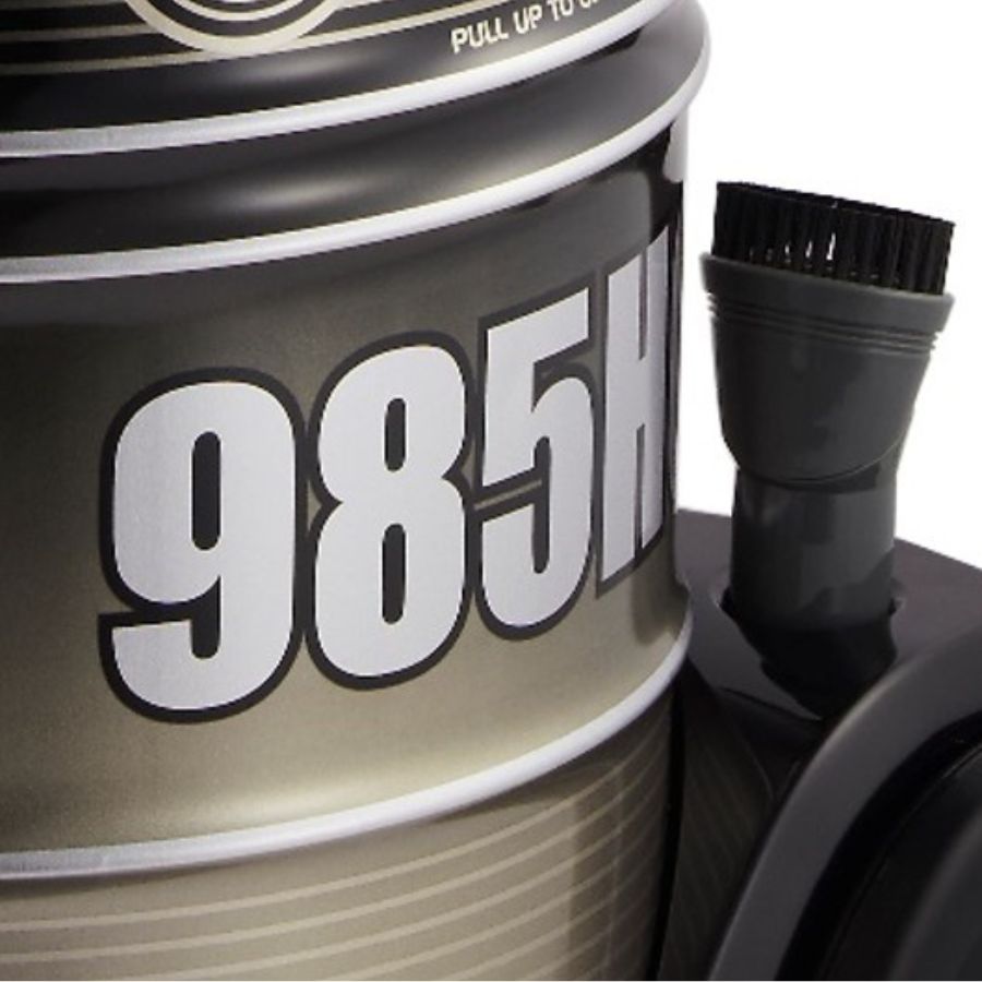 مكنسة هيتاشي برميلية (Hitachi CV-985HC) – قوة 2300 واط وسعة 23 لتر مع خاصية سحب السلك تلقائياً مكنسة هيتاشي برميلية (Hitachi CV-985HC) – قوة 2300 واط وسعة 23 لتر مع خاصية سحب السلك تلقائياً