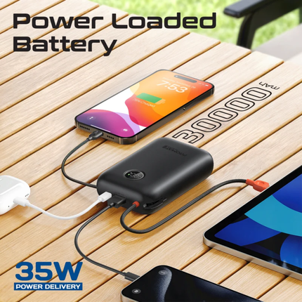 باور بانك Promate سعة 30,000 مللي أمبير - شحن فائق السرعة بقدرة 35 واط مع كابلات USB-C و Lightning مدمجة