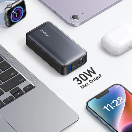 بنك طاقة أنكر Anker 533 Power Bank سعة 10,000 مللي أمبير - شحن سريع بقوة 30 واط، شاشة عرض رقمية ذكية، وتقنية PowerIQ 3.0