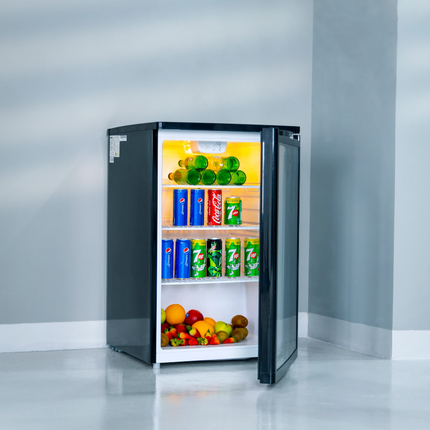 Geepas 165L Showcase Chiller - Single Glass Door Display Fridge with Eco-Friendly R600a Refrigerant & Adjustable Shelves