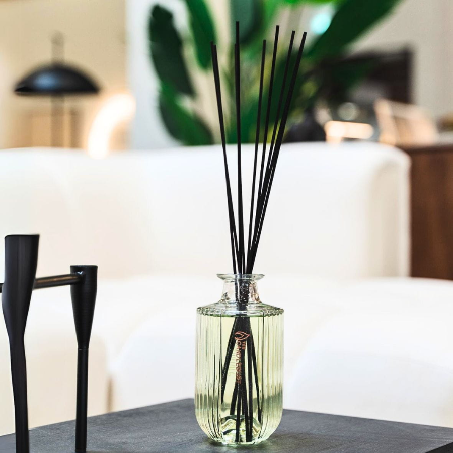 The Candledust Champagne & Rhubarb Reed Diffuser (500ml) - Premium Long-Lasting Home Fragrance, Luxury Glass Vessel with Natural Reeds