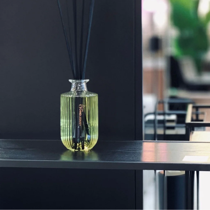 The Candledust Champagne & Rhubarb Reed Diffuser (500ml) - Premium Long-Lasting Home Fragrance, Luxury Glass Vessel with Natural Reeds