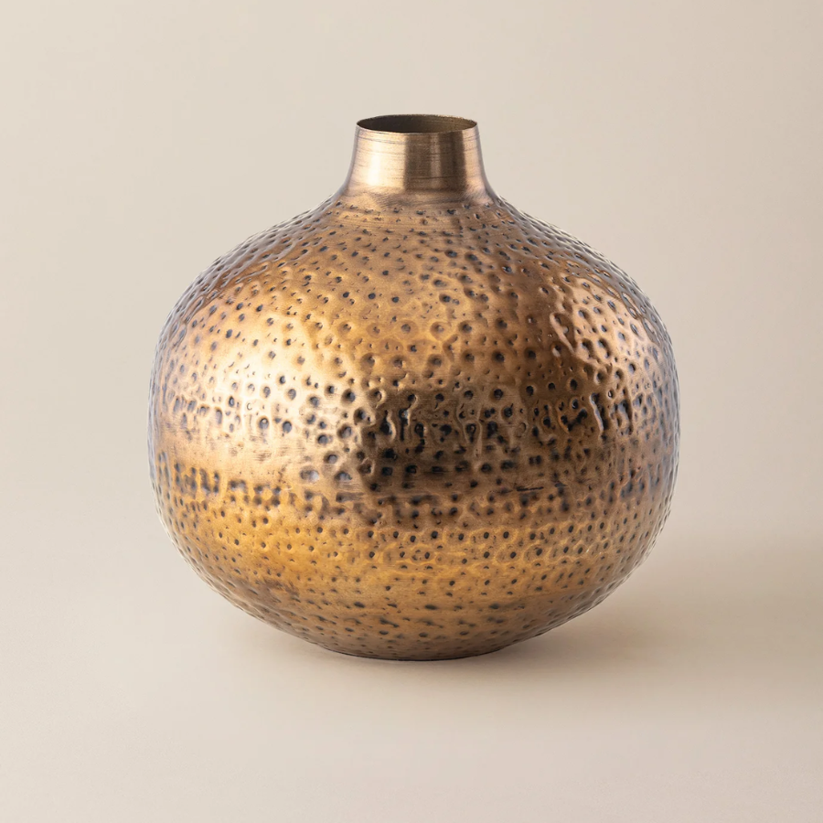 Madame Coco Juliette Glass Vase - Premium Elegant Tabletop Decorative Floral Vase for Luxury Home & Office Decor - 29 cm Madame Coco Juliette Glass Vase - Premium Elegant Tabletop Decorative Floral Vase for Luxury Home & Office Decor - 29 cm