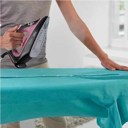 Braun Steam Iron 2000W SuperCeramic 220ml - Black & Violet