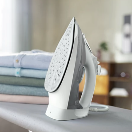 Philips 5000 Series Steam Iron - 2400W, 40g/min Continuous Steam, 160g Steam Boost, SteamGlide Plus Soleplate - DST5010/16