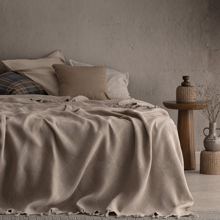 Madame Coco Basile Double Bedspread Beige