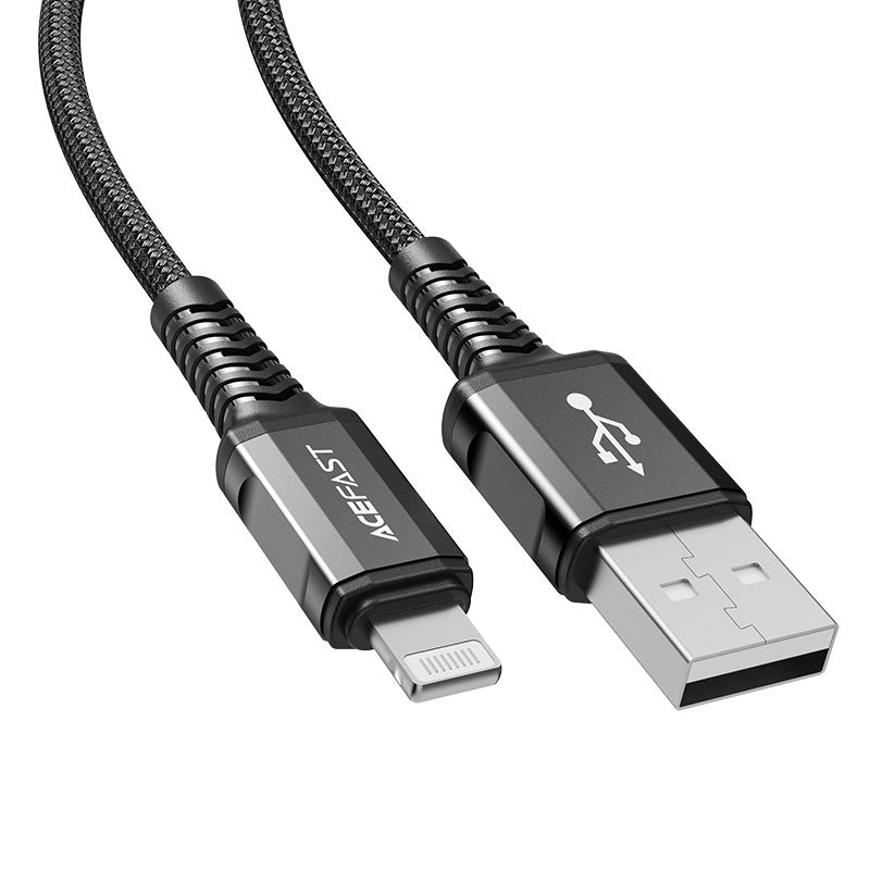 كابل شحن ونقل بيانات أيس فاست (Acefast C1-02) من USB-A إلى Lightning، بقدرة 2.4 أمبير، سلك TPE مرن ومتين بطول 1.2 متر لأجهزة الآيفون والآيباد - أسود