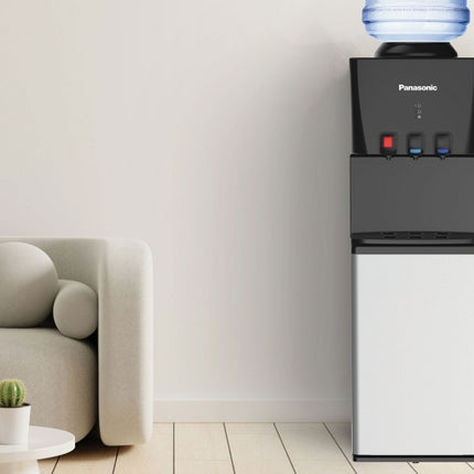 موزع مياه باناسونيك تعبئة سفلية مع 3 حنفيات (ساخن، بارد، فاتر)، قفل أمان للأطفال وخزان ستانلس ستيل - أسود وذهبي (SDM-WD3128TG)