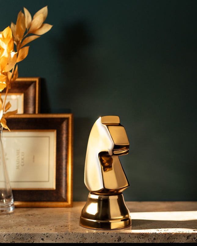 Le Cavalier Gold Figurine Decorative Sculpture