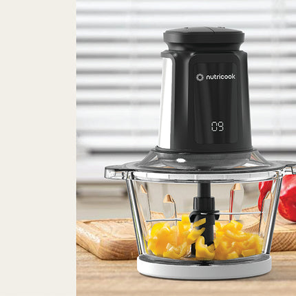 NC-CH2000 NutriCook  NutriCook 2+2 L XXXL Glass & SS Chopper and Mincer, 500W - Pulse & 2 speeds, 2-Removable 4 SS -Blade for Chopping, Ice Crushing, Meat Mincing, Grinding, Pureeing & more - Black, 2 Yr Warranty, NC-CH2000