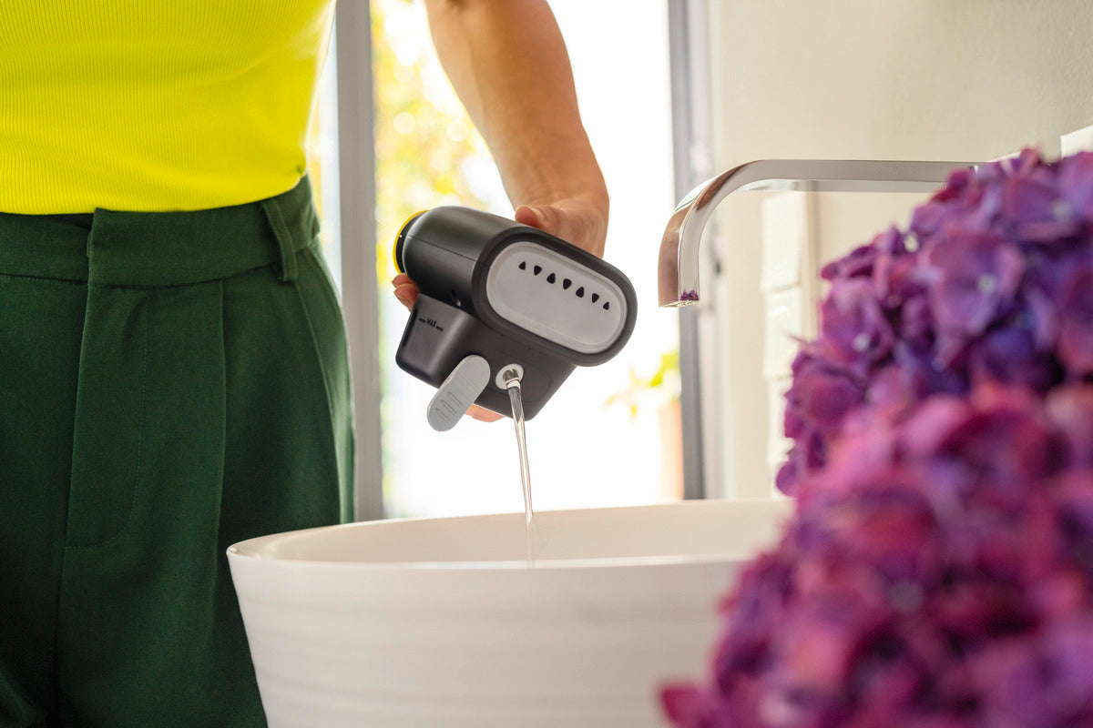 فوهة بخار الملابس من كارشر (Karcher) - ملحق أجهزة التنظيف بالبخار لكيّ وتجديد الملابس فوهة بخار الملابس من كارشر (Karcher) - ملحق أجهزة التنظيف بالبخار لكيّ وتجديد الملابس