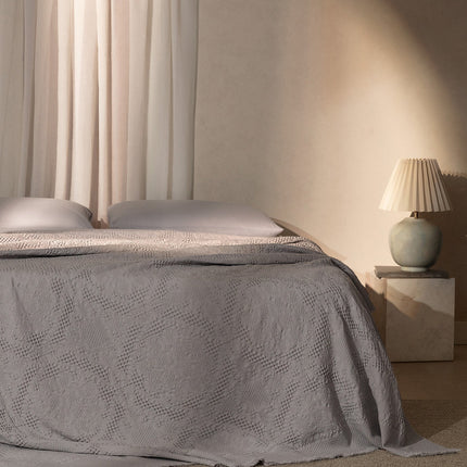 Carla Double Bedspread in Beige – Elegant Texture